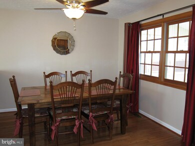 854 Brighton Place, Glen Burnie, MD 21061 - photo 7