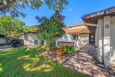 940 Fenton Ln unit 8, Lakeland, FL 33809 - photo 2