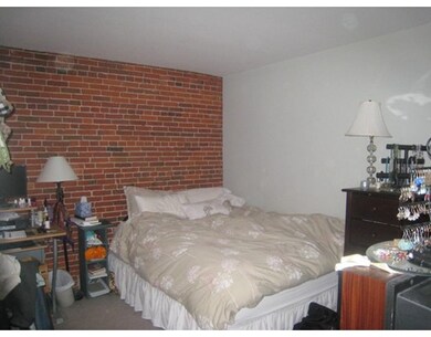28 Clark St unit 4, Boston, MA 02109 - photo 5