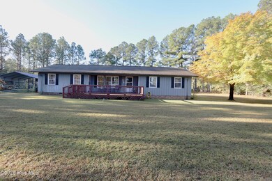 948 Pinebluff Lake Rd, Aberdeen, NC 28315 - photo 6