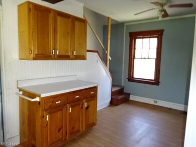 Additional cupboards in Kitchen