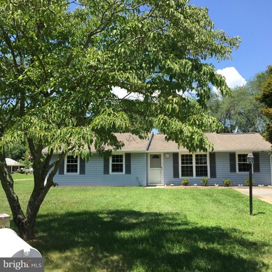 12303 Channel Ct, Newburg, MD 20664 - photo 4