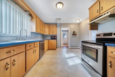 120 Hamden Cir, Quincy, MA 02170 - photo 7
