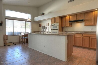 004 Kitchen 1