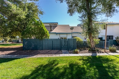 4026 Great Plains Way, Las Vegas, NV 89121 - photo 7