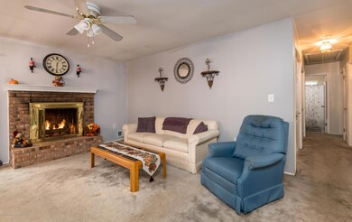 6 Laurel Crest Dr (2 of 20)