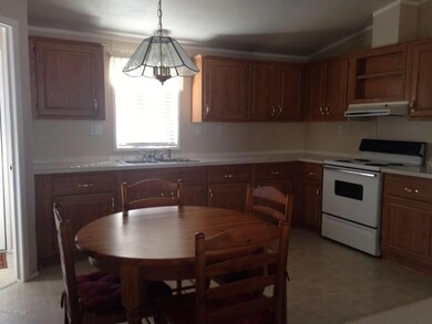 Kitchen, Dining 2