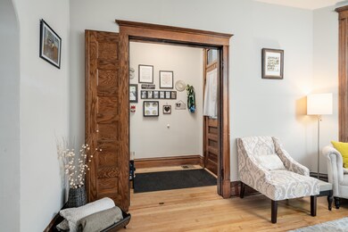 2121 W Cortez St, Chicago, IL 60622 - photo 3