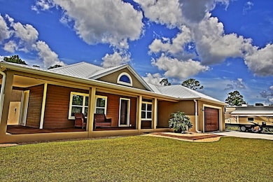 Front Porch 675 Atz