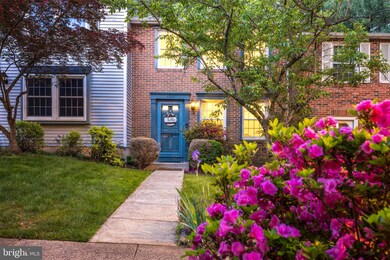 11523 Ivy Bush Ct, Reston, VA 20191 - photo 2