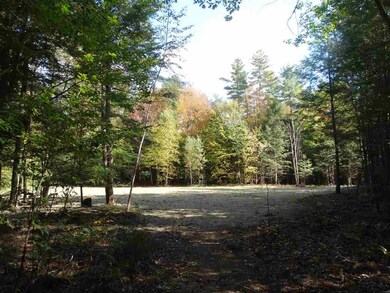 725 Southview Dr, Richmond, VT 05477 - photo 2