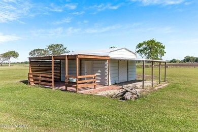 2602 Claude Leblanc Rd, New Iberia, LA 70560 - photo 7