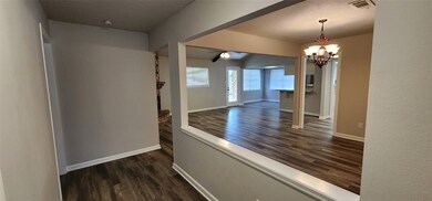 3423 Lemon Tree Ln, Houston, TX 77088 - photo 5