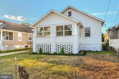 2126 Oakland Rd, Middle River, MD 21220 - photo 4