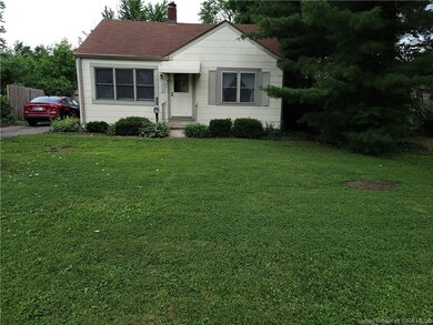 1755 Twin Oaks Dr, New Albany, IN 47150 - photo 2