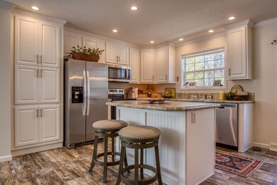 81 Buckingham Dr, Conway, NH 03860 - photo 4