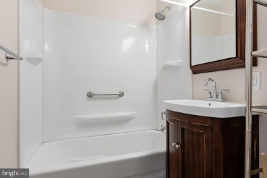 231 University Ave, Pemberton, NJ 08068 - photo 6