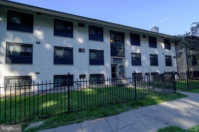 3103 Naylor Rd SE unit B, Washington, DC 20020 - photo 2