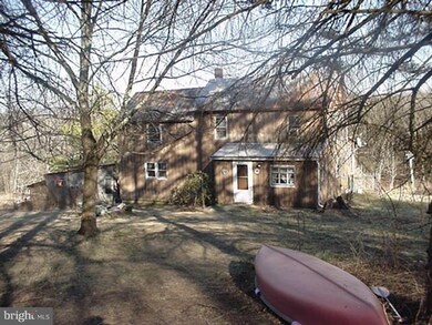 2715 Little Cacapon Mountain Rd, Points, WV 25437 - photo 4
