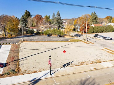 368 Jefferson St, Sturgeon Bay, WI 54235 - photo 4