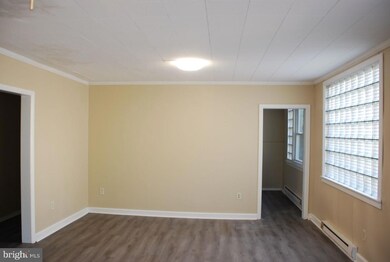 724 W Broad St, Quakertown, PA 18951 - photo 3