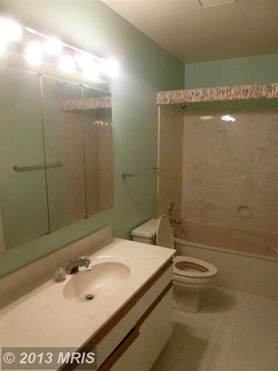 3041 Fallstaff Rd unit 206D, Baltimore, MD 21209 - photo 7