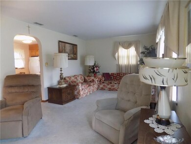 3308 N 4th St, Whitehall, PA 18052 - photo 3