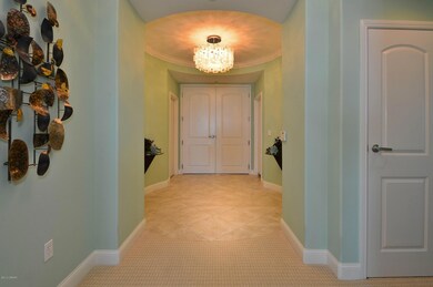 Entry rotunda foyer