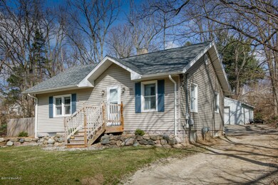 2220 Benton-101