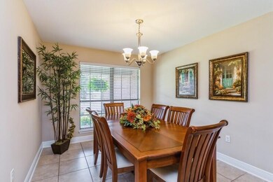10_2408GenevieveWay_2018_FlexMLS800x600_