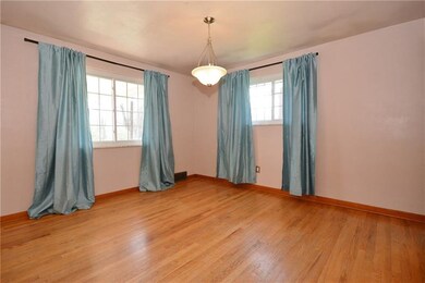Dining area w/ great windows