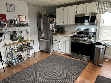 185 Roosevelt St, Providence, RI 02909 - photo 3