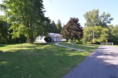 37 Hunter Rd, Delmar, NY 12054 - photo 3