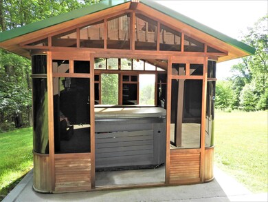 145 Maple Rd, Canadensis, PA 18325 - photo 3