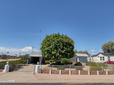 FRONT-Wide Angle