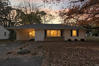 5310 Fernwood Ave, Fort Wayne, IN 46809 - photo 2