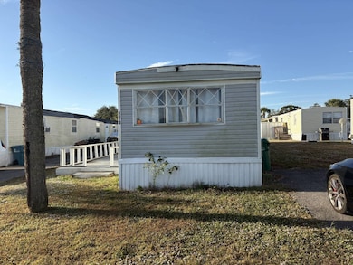 4612 Bluejay Ln, Melbourne, FL 32935 - photo 2