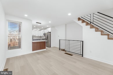 6012 N 19th St, Philadelphia, PA 19141 - photo 6