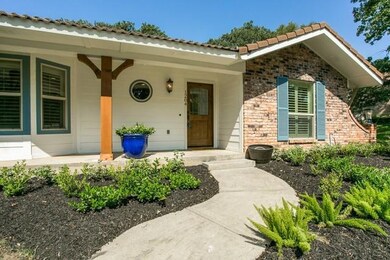 1204 Ridgewood Cir, Southlake, TX 76092 - photo 3