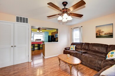 3302 Ethelwood Living Rm 1