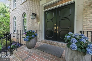 902 Hillstead Dr, Lutherville Timonium, MD 21093 - photo 3