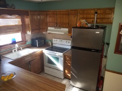 Kitchen1