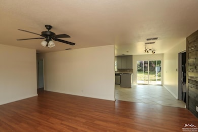 173 Oleander Cir, Redding, CA 96001 - photo 5