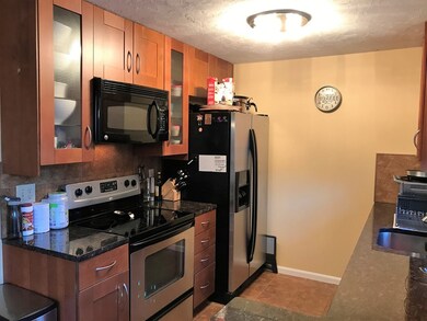 15 Manning Rd unit 1, Waltham, MA 02452 - photo 4