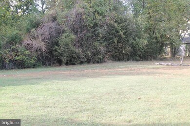 700 Raynor Ave, Catonsville, MD 21228 - photo 6