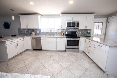 Kitchen 5