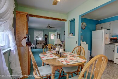 Open View Dining Area