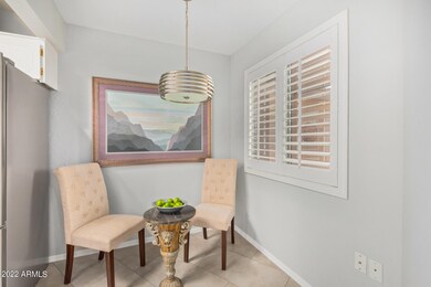 14010 N Palm Ridge Dr W, Sun City, AZ 85351 - photo 6