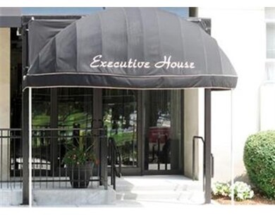 Executive House unit 604, Worcester, MA 01609 - photo 2