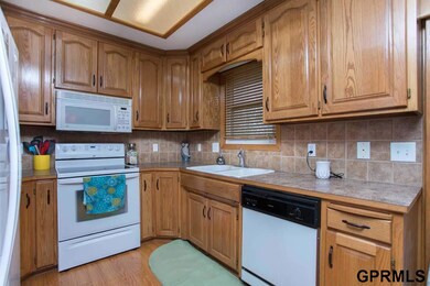 4606 N 131st St, Omaha, NE 68164 - photo 6